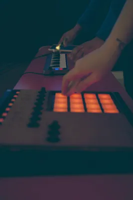 interaction enhance 4x sharpen